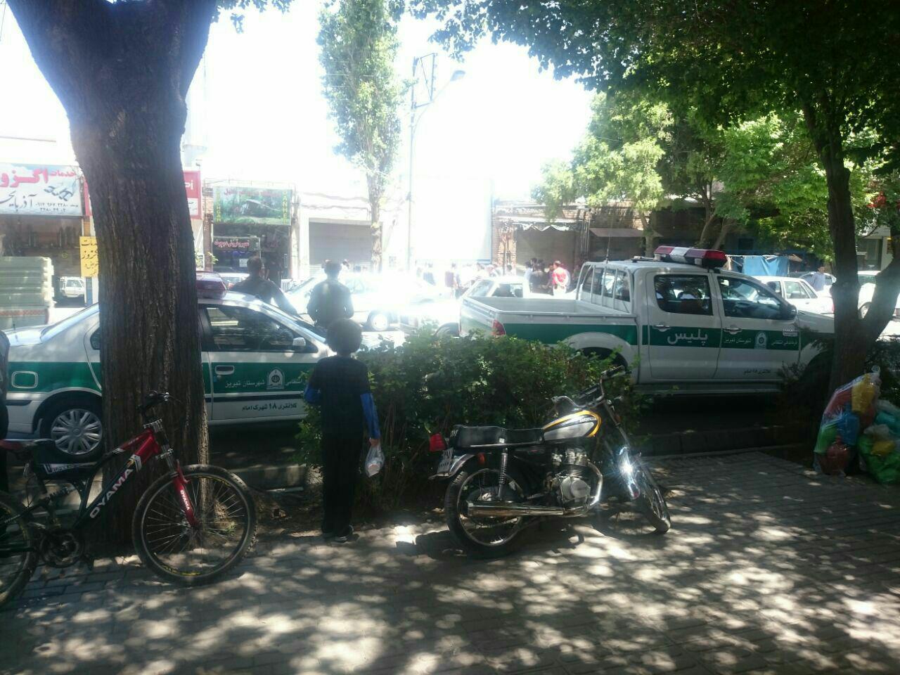 مردی باسلاح کمری 2 نفر را مجروح و بلافاصله باهمان اسلحه  خودکشی کرد