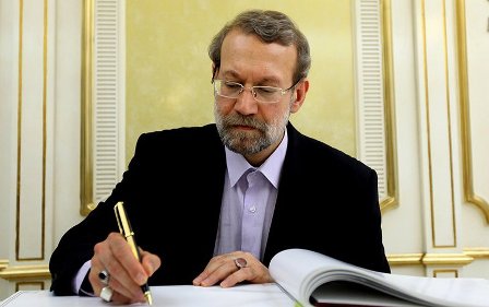 ایران برای مبارزه با تروریسم کنار افغانستان ایستاده است