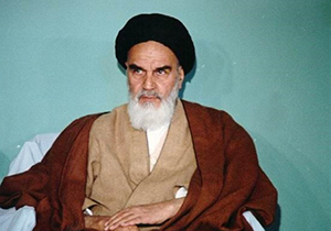 امام خمینی(ره): با اسم روشنفکری مملکت را به باد ندهید + فیلم
