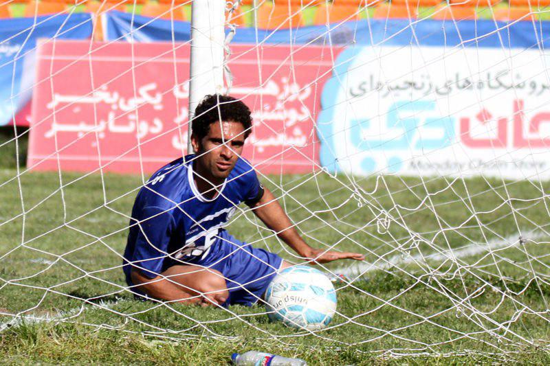 توافق مدافع گل گهر با سپیدرود