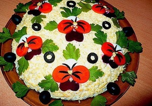 طرز تهیه سالاد الویه و راهکارهایی برای خوشمزه تر شدن آن