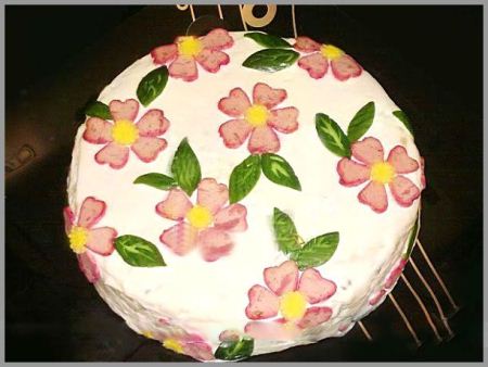 طرز تهیه سالاد الویه و راه کارهایی برای خوشمزه تر شدن
