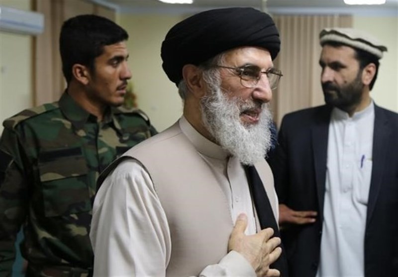 کار ما پایان دادن به جنگ افغانستان است/با کسانی بجنگید که با شما در جنگند