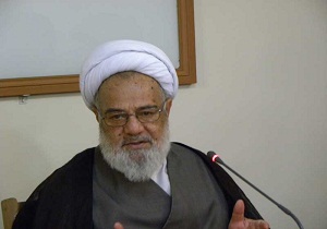 رسانه‌ها برای مانایی چهره امام خمینی(ره) بکوشند