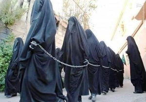 اشکهای شوق دختر ایزدی برای رهایی از چنگال خونین داعش