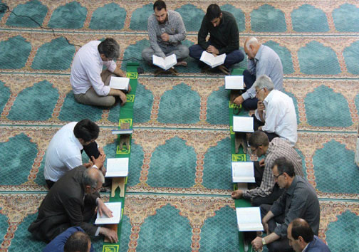 مراسم جزء خوانی قرآن در کوهدشت /تصاویر