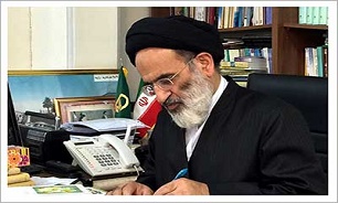 انقلاب اسلامى از ١٥ خرداد ١٣٤٢ آغاز شد/نباید به مستکبران امید بست