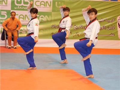 اعزام تکواندو کاران نونهال استان به مسابقات آسیایی ویتنام