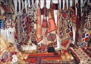 دستانی که صنایع هنری خلق می کنند /سهم بزرگ صنایع دستی در اقتصاد استان