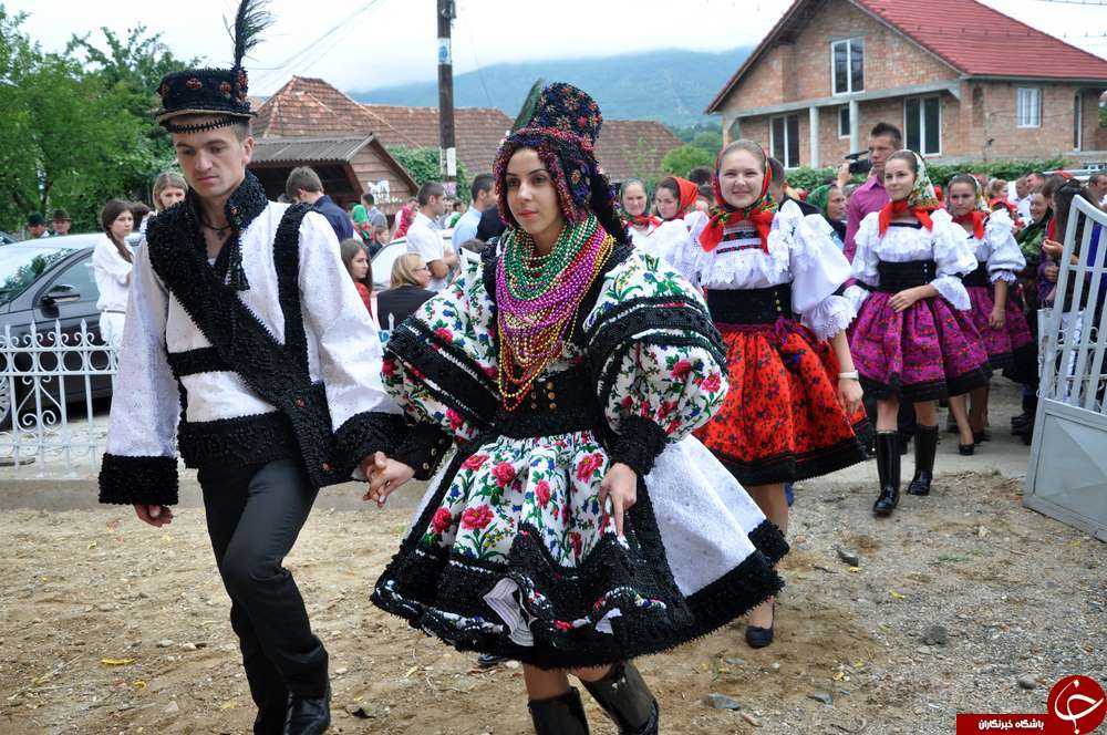 لباس سنتی عروسی در کشورهای مختلف از لنز خبرگزاری رویترز+تصاویر