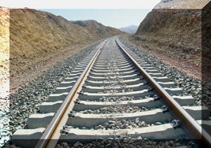 ریل گذاری 66 کیلومتر از راه آهن کرمانشاه
