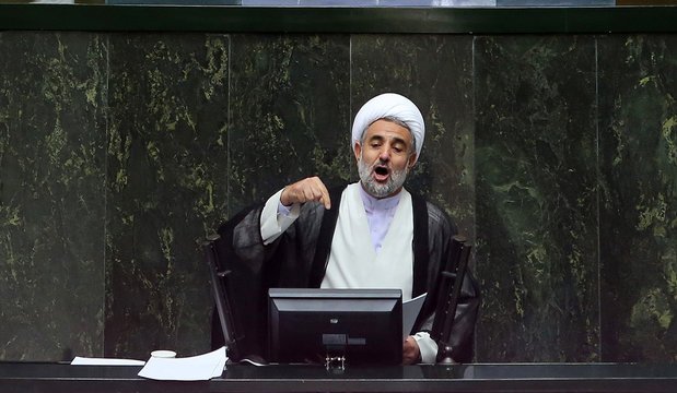 حادثه تیراندازی در مجلس یک نقطه عملیاتی کور است/امنیت مجلس تحت کنترل است