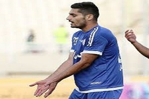 شکار سرخ ها از آبی پوشان ادامه دارد