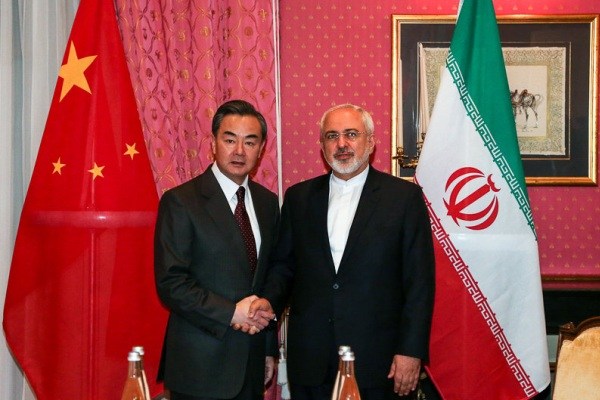 اقدام تروریستی دیروز تهران را محکوم کرد/گفتگو و تبادل نظر درباره برجام