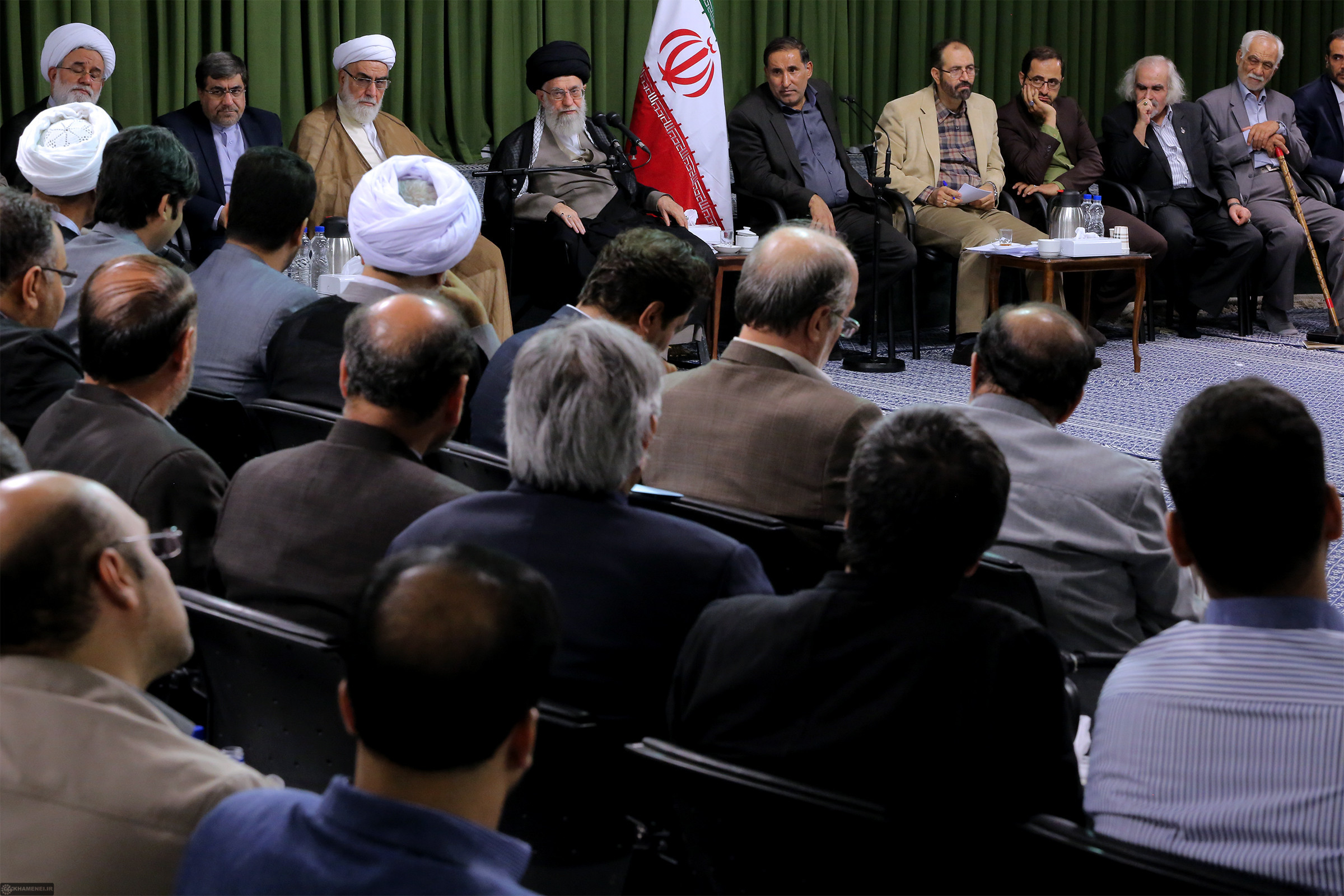 مقام معظم رهبری