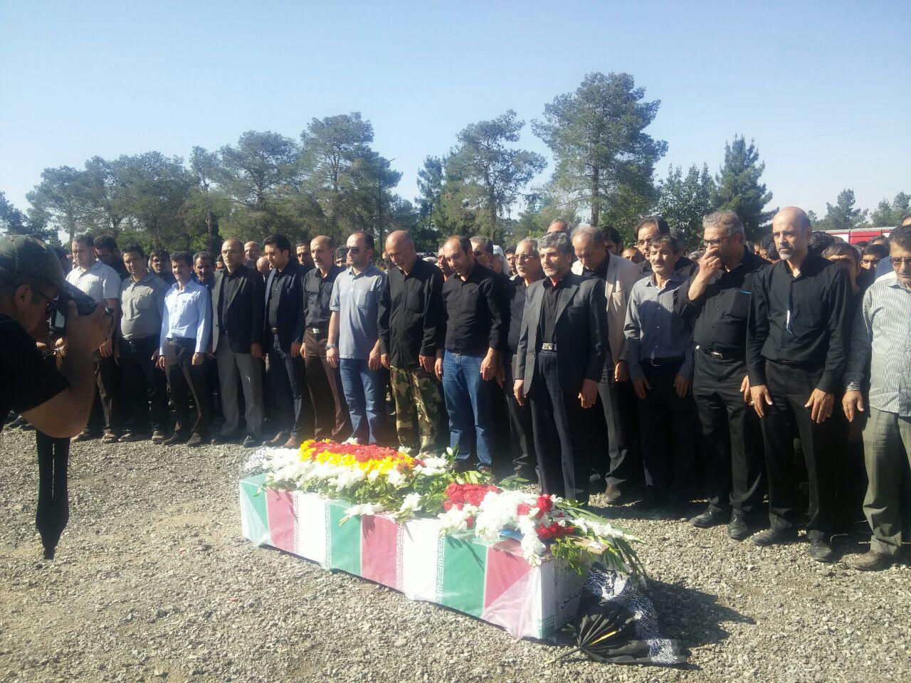 شهید امدادی از شهدای ترور در قطعه 50 بهشت زهرا (س) آرام گرفت