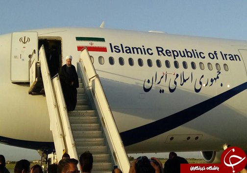رئیس جمهور وارد مشهد شد+تصاویر
