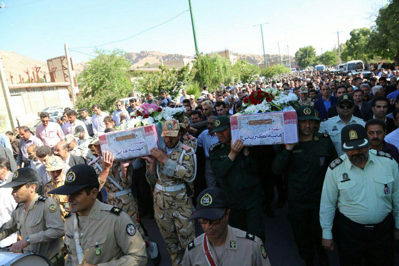 تشییع با شکوه ۲ شهیده حادثه تروریستی تهران در خرم آباد