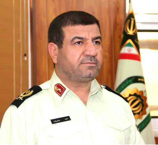 تریلر حامل 11 میلیارد کفش قاچاق در شهرستان جم توقیف شد