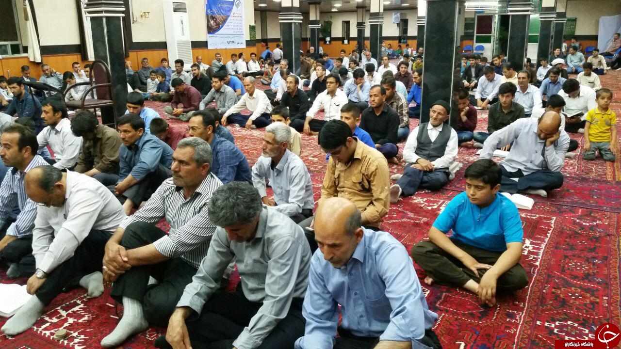 مراسم شبی با قرآن در چهاربرج + تصاویر