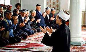 ژاپن درب مساجد را به روی غیر مسلمانان باز می&zwnj;کند
