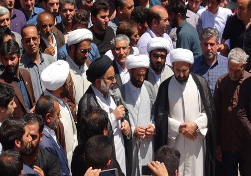 تشییع جنازه باشکوه شهیده هانیه اکبریانی در دلفان+تصاویر