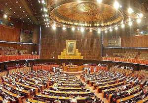 تاکید مجلس پاکستان بر خروج اسلام آباد از ائتلاف عربستان