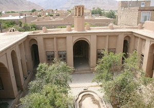 مرمت و بازسازی ده خانه تاریخی در شهرستان تفت
