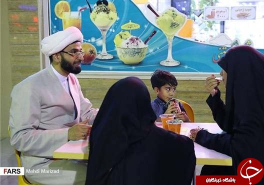 دخترم می&zwnj;پرسد بابا بالاخره شغلت چیست؟ +عکس