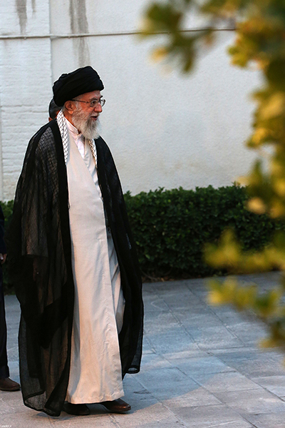 حاشیه دیدار رمضانی شاعران با رهبر معظم انقلاب اسلامی