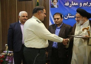 آیین تکریم و معارفه فرمانده انتظامی بافق