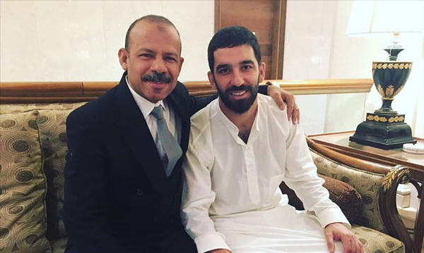بازیکن بارسلونای به مکه مکرمه مشرف شد