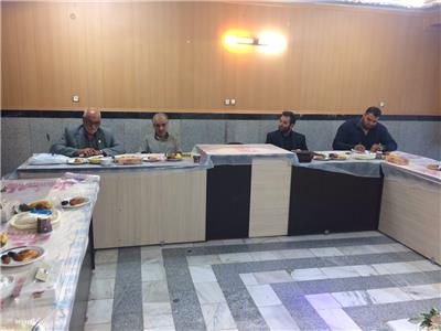 تجلیل از خانواده شهدای وزنه برداری استان در ضیافت افطاری