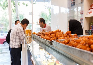 کشف 3 تن مواد غذایی فاسد در بازرسی‌های رمضان