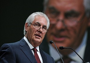 تیلرسون: نمی خواهیم کانال ارتباطی با مسکو قطع شود