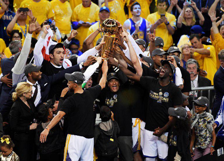 قهرمانان NBA به دیدار ترامپ نمی روند!