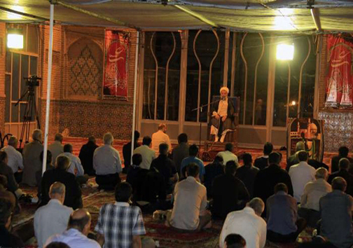مراسم احیای اولین شب قدر در بروجرد + تصاویر