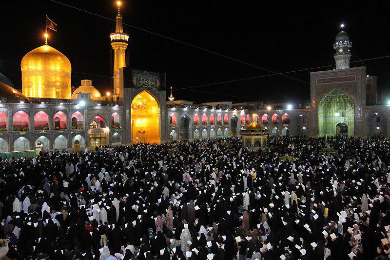 طنین فریاد الغوث الغوث در حرم مطهر رضوی