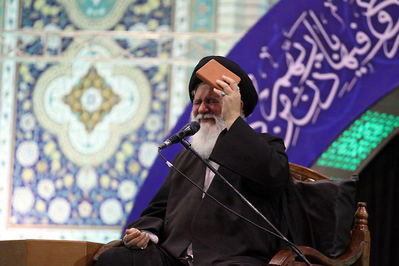طنین فریاد الغوث الغوث در حرم مطهر رضوی