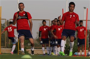 3 پیشنهاد لیگ برتری برای هافبک پرسپولیس