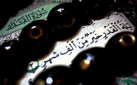 برگزاری مراسم احیاء شب قدر در 3 امامزاده سیرجان
