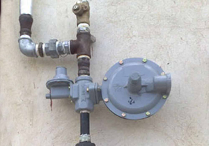 کلیه شهرها و روستاهای فارسان دارای گاز طبیعی