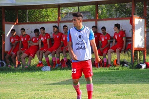 پیکان خواستار جذب مدافع نساجی شد