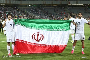 طارمی لژیونر می شود