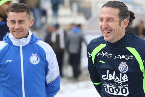 بازیکن ازبکی، استقلالی ها را پولدار می کند