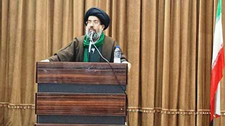 حضرت علی (ع) الگوی عدالت و ساده زیستی