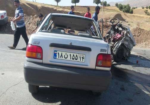 تصادف دو ماشین پراید در جاده کوهدشت به خرم آباد + تصاویر