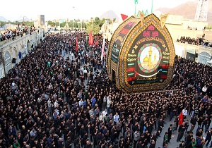 مراسم نخل برداری در سالروز شهادت حضرت علی (ع)