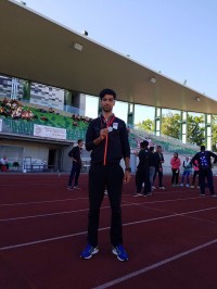 نشان نقره دونده دیری در مسابقات جهانی کارگران