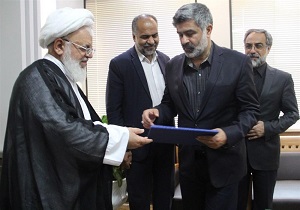 معرفی موسوی بیوکی به عنوان رئیس مجمع نمایندگان استان یزد